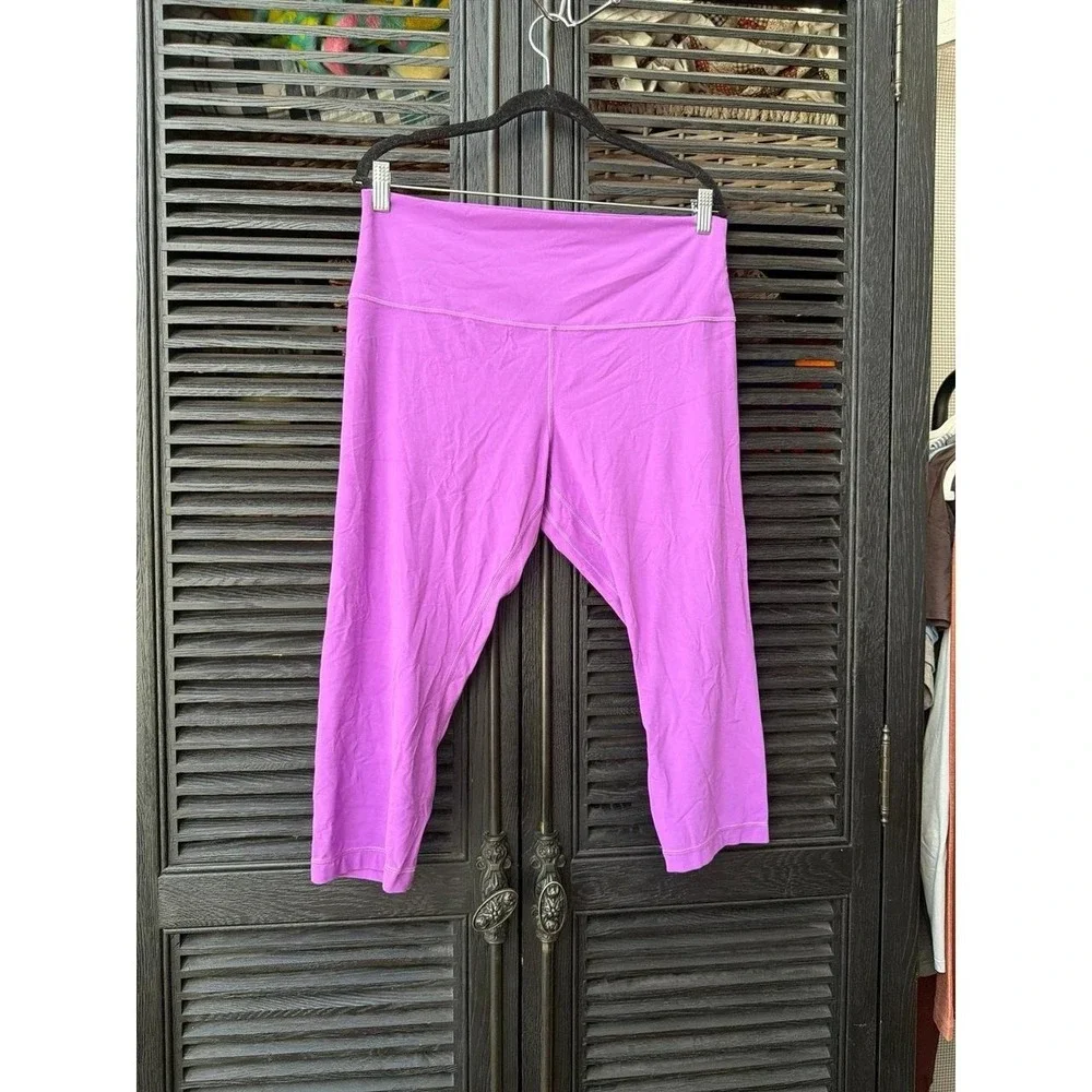 Lululemon Align High-Rise Crop 21